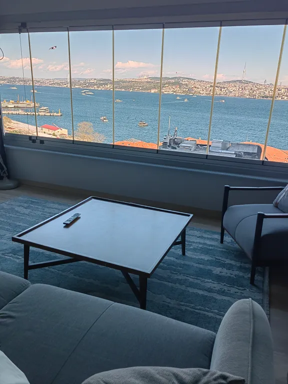 Bosphorus lighthouse studio apartment