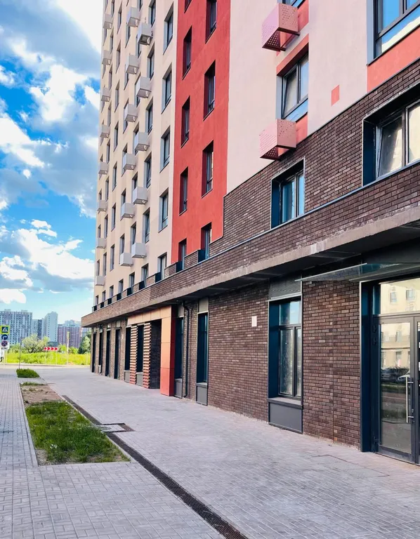 Апартамент с современным дизайном и изолированной спальней. 40м2