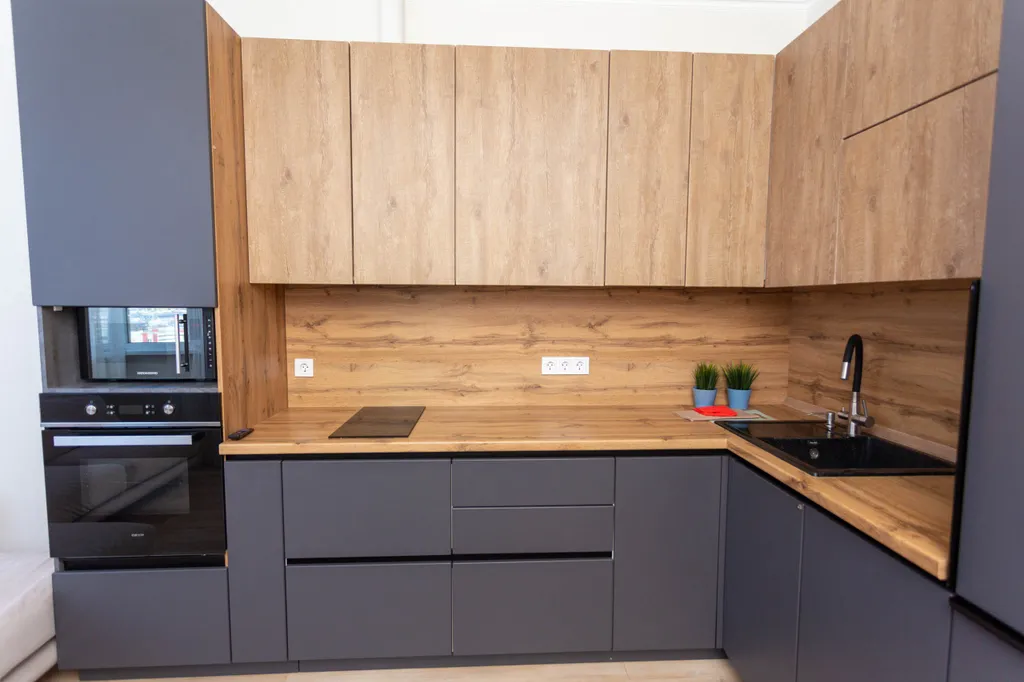 Уютная евротрешка с прекрасным видом на море и город