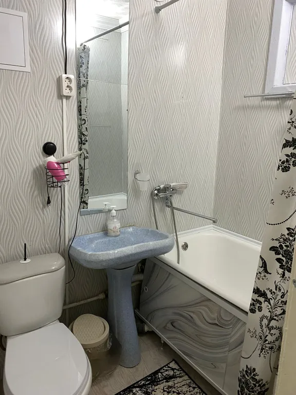 Квартира рядом с ТЦ Алимпик