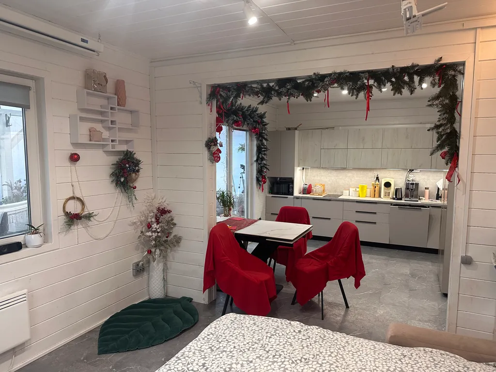 Коттедж Загородный дом куда можно с питомцем — аренда посуточно в Щёлково