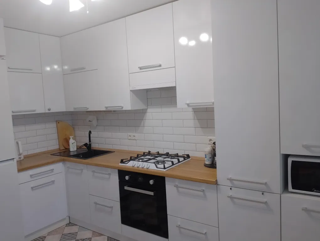 Уютная квартира с индивидуальным отоплением в новом микрорайоне города — аренда посуточно в Чебоксары