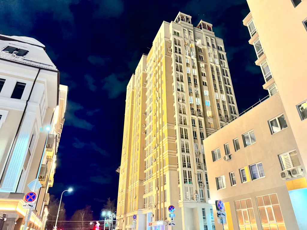Квартира Комфортная квартира в новом доме с балконом и джакузи в центре города — Нижний Новгород