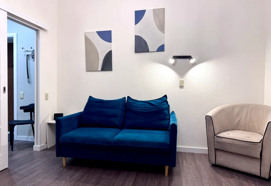 Центр, 3 комнаты, отличный ремонт! Удобные спальные места.