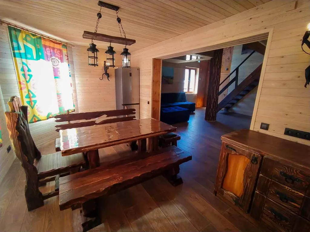 Африка - яркий коттедж для 2-3 семей