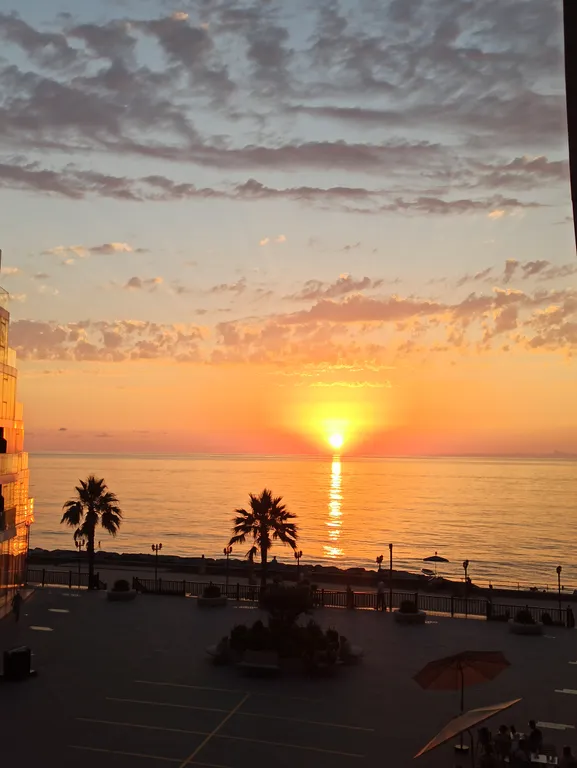 Студия на первой линии с кроватью King Size