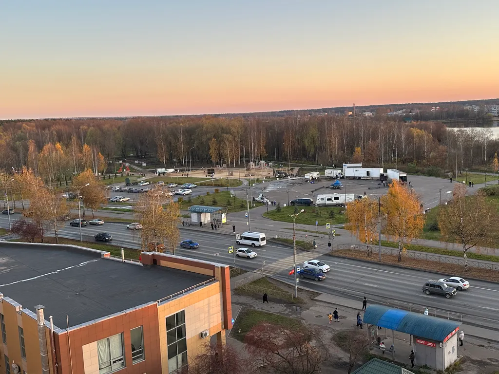 Двухкомнатная квартира с видом на реку на набережной