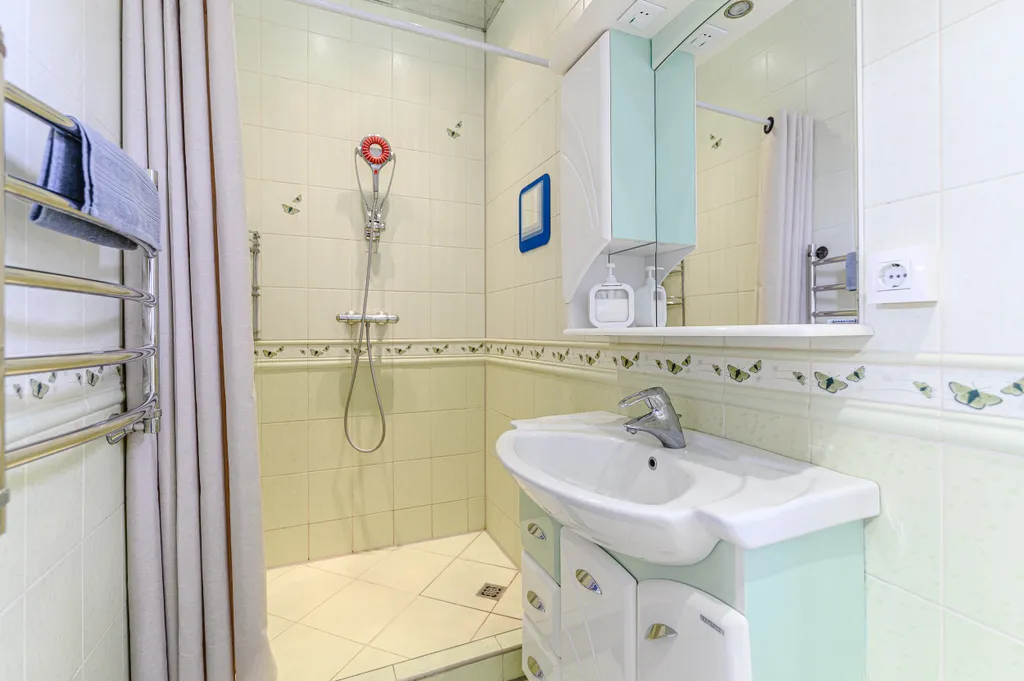 Коттедж Дом в Мытищах с бассейном — Вешки