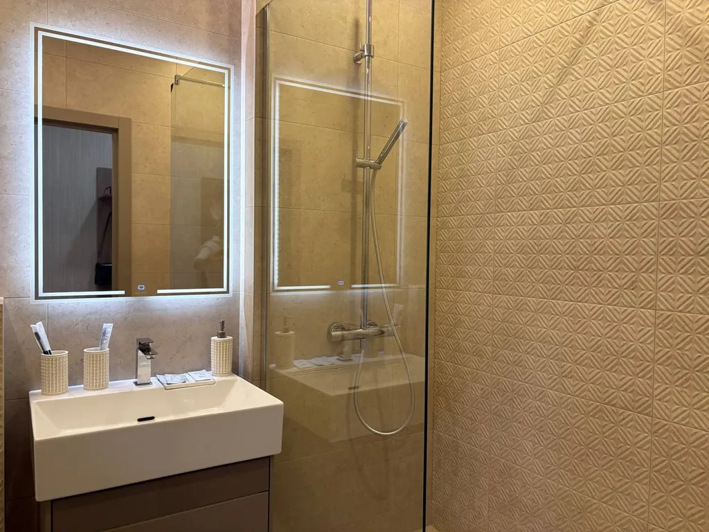 Квартира Апартаменты с шикарным видом на город и Енисей в центре Взлетки — Красноярск