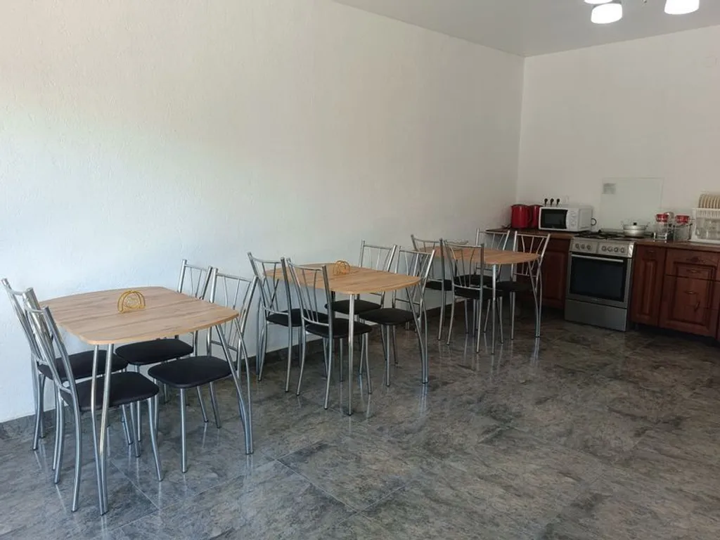 Уютный четырёхместный коттедж с удобствами