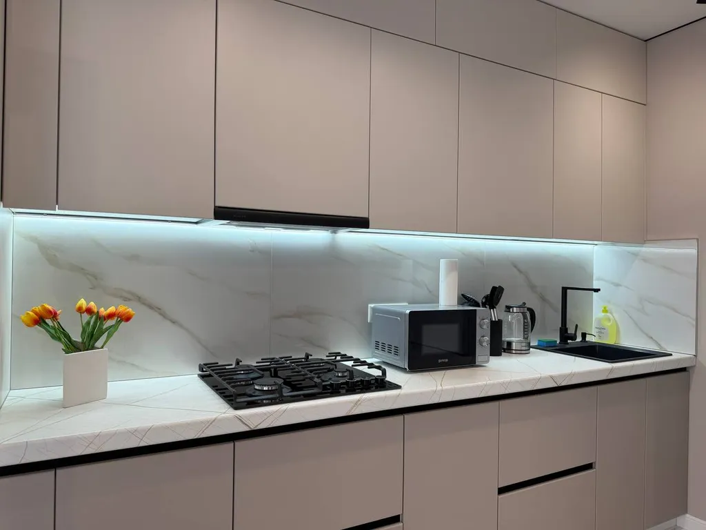 Однушка в 5 мин от ТЦ Островский, удобная локация