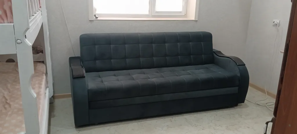 Студия на первой береговой линии