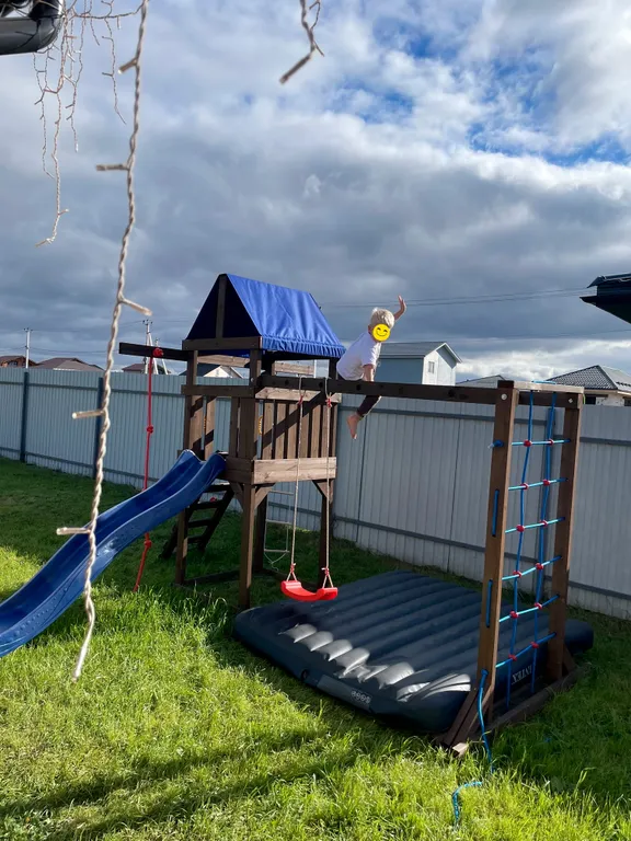 Дом с баней Ван Гог хаус