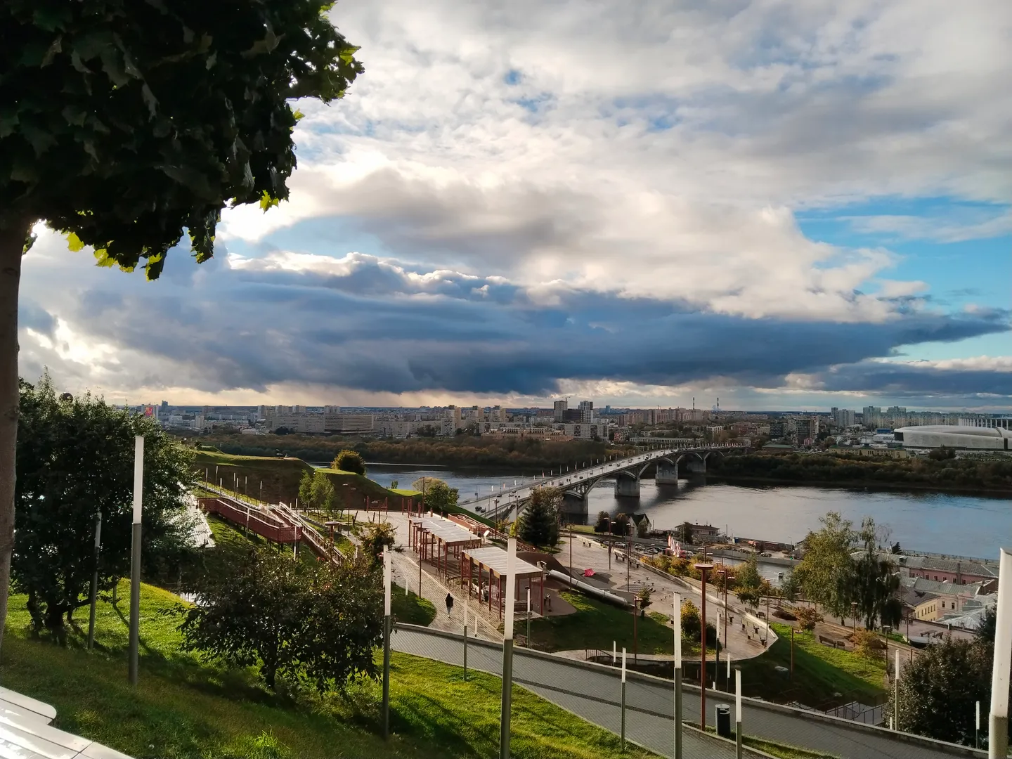 Вид на парк 800 летия Нижнего Новгорода 
