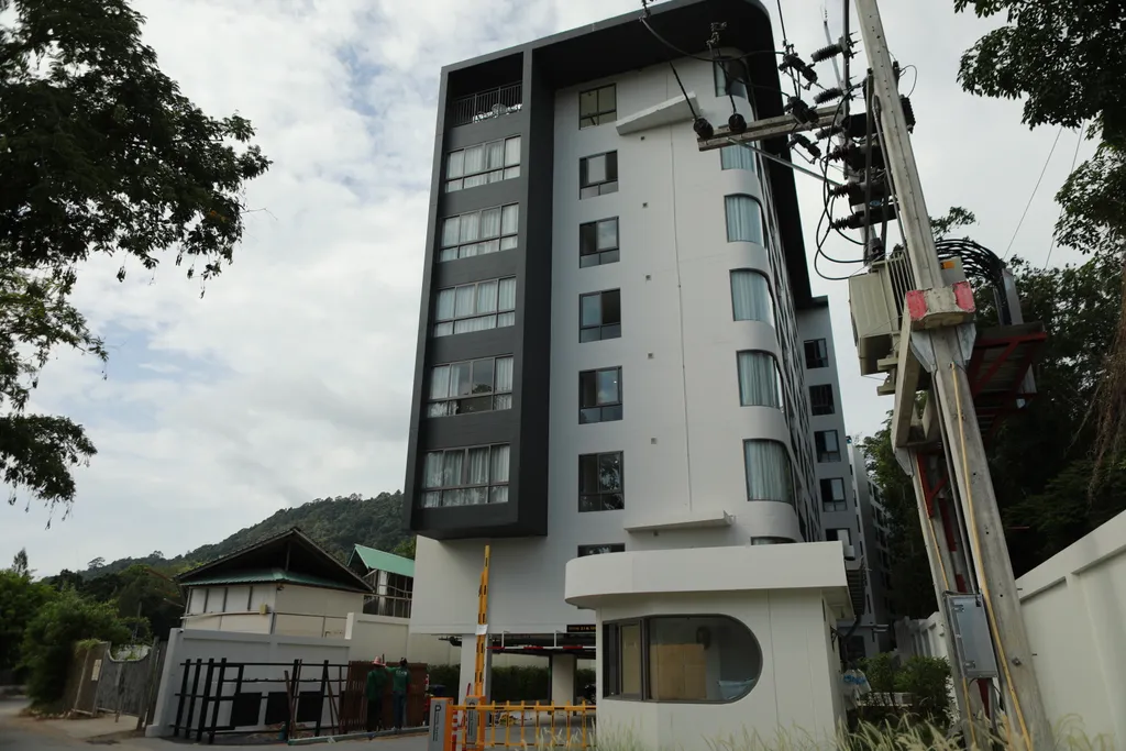 Новая квартира с двумя спальнями и бассейном у моря, пляж Камала