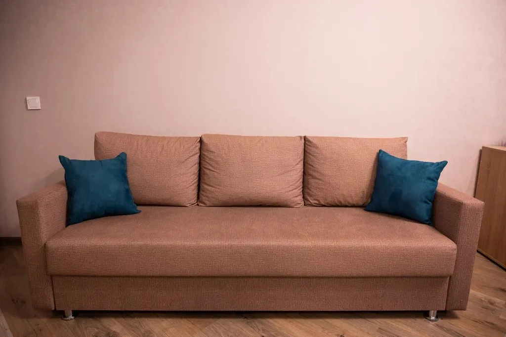 Уютная студия с дизайнерским ремонтом