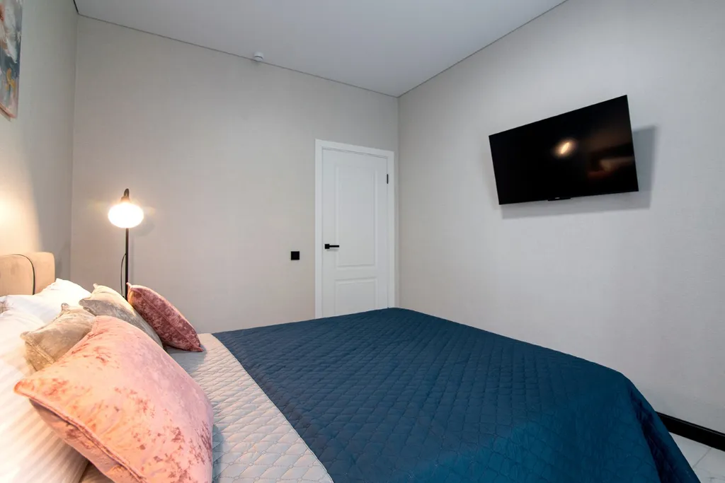 Квартира Уютная новая Квартира рядом с главным и пригородным ЖД вокзалом — Ростов-на-Дону