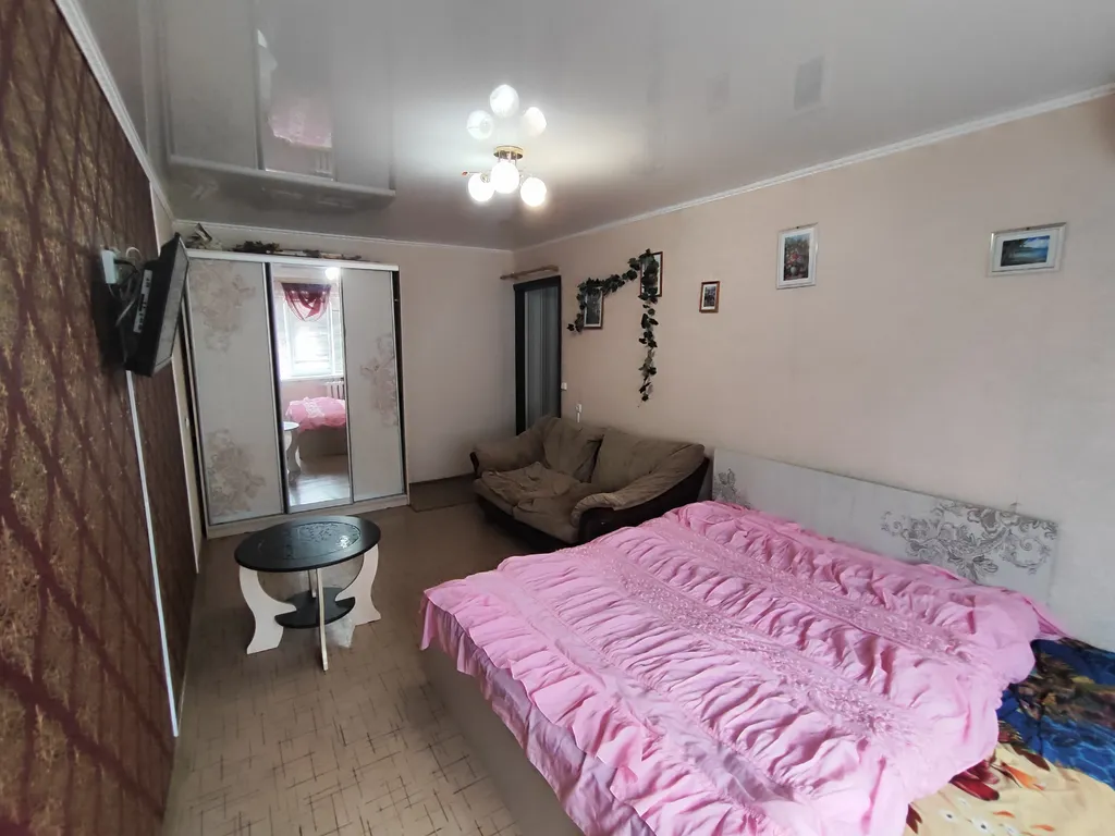 Однокомнатная в центре. Заселение с 08:00 до 22:00