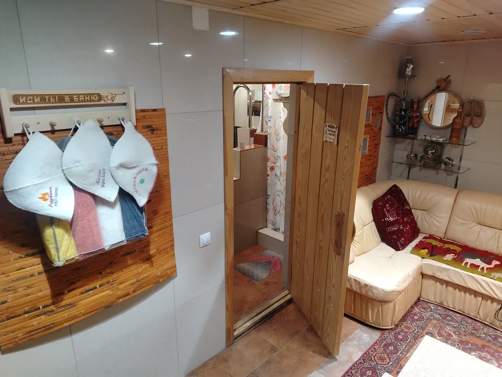 Гостевой дом Панорама на набережной реки Вичкинза с видом на Храм