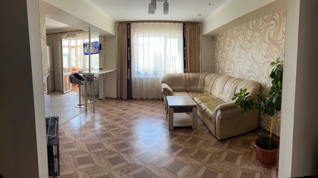 Просторная 2-х комнатная квартира в самом сердце города