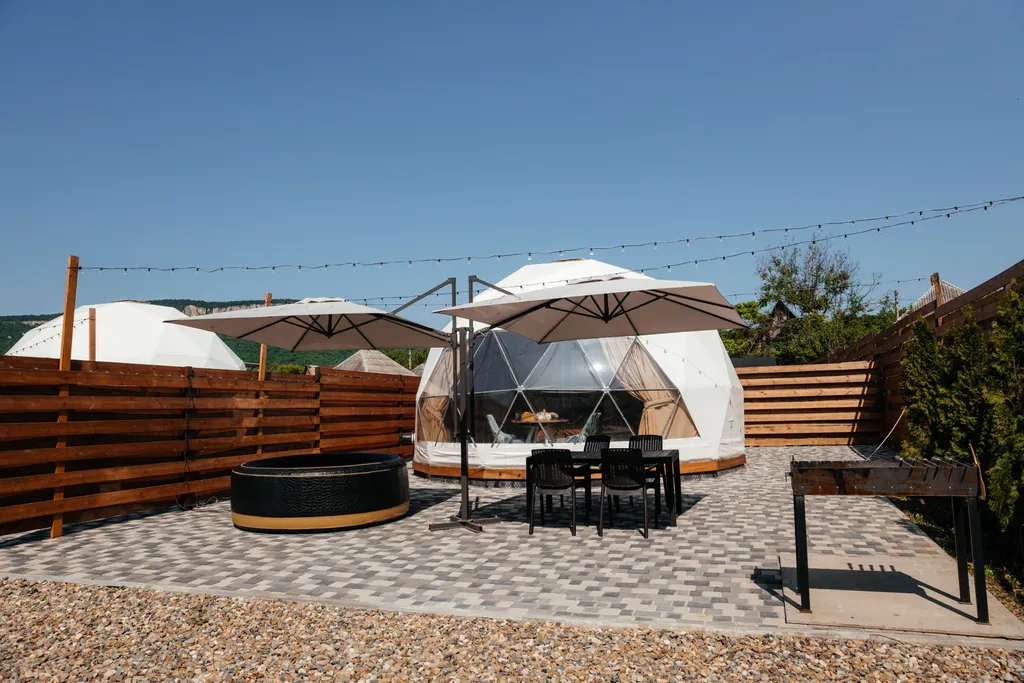 Сфера с ГОРЯЧИМ бассейном 1