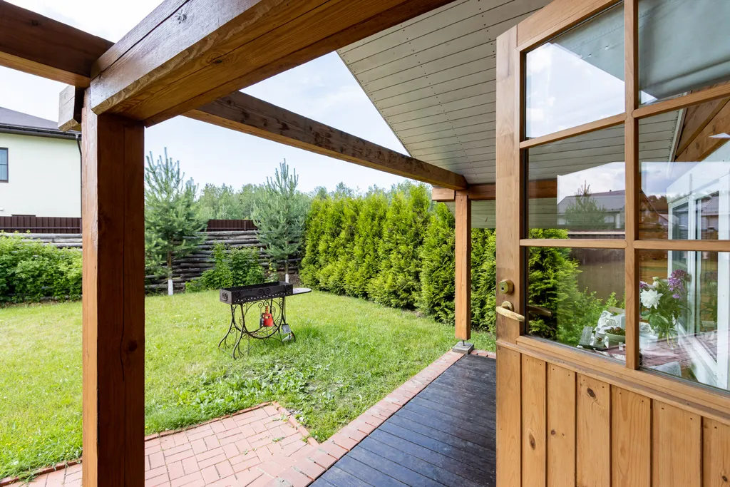 Коттедж Загородный дом на новогодние праздники с баней — им. Морозова