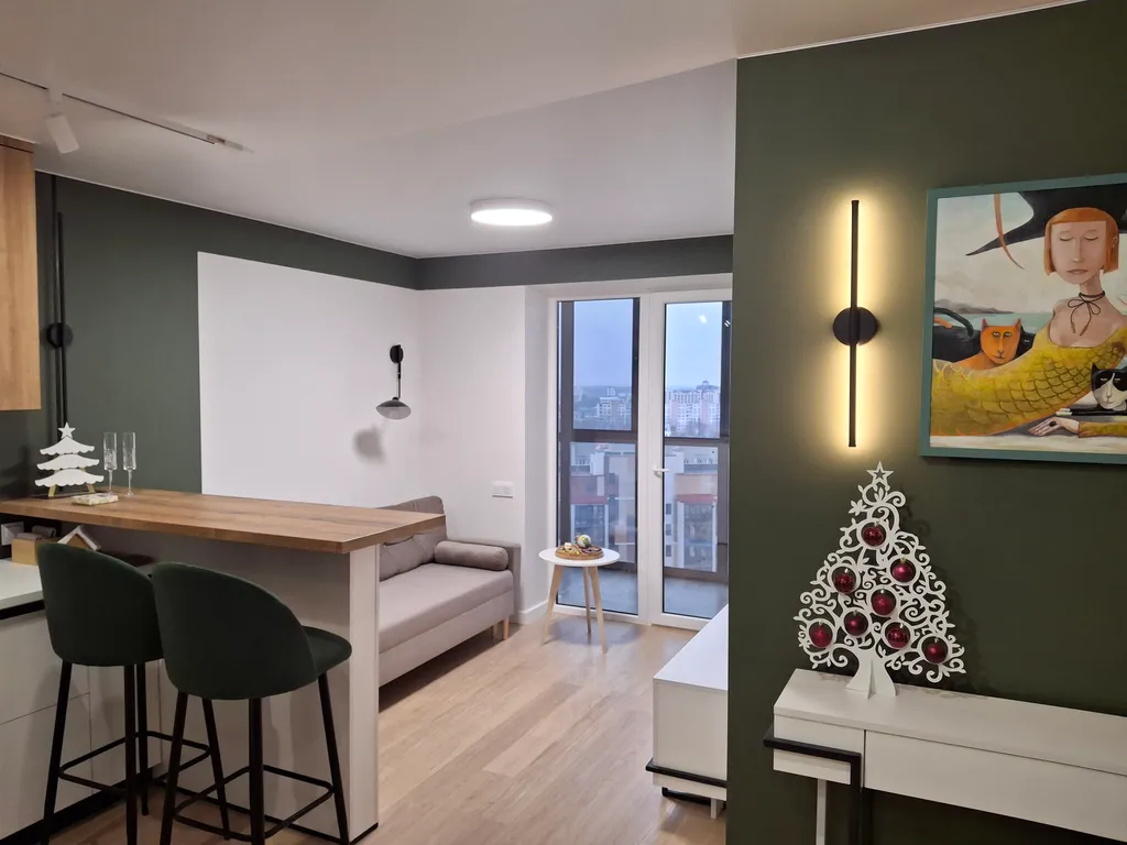 Новая дизайнерская квартира в центре с видом на город — аренда посуточно в Брест