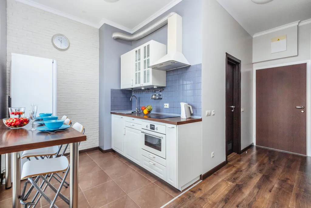 Двухкомнатный апартамент с видом на море