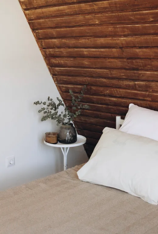 Треугольный дом.