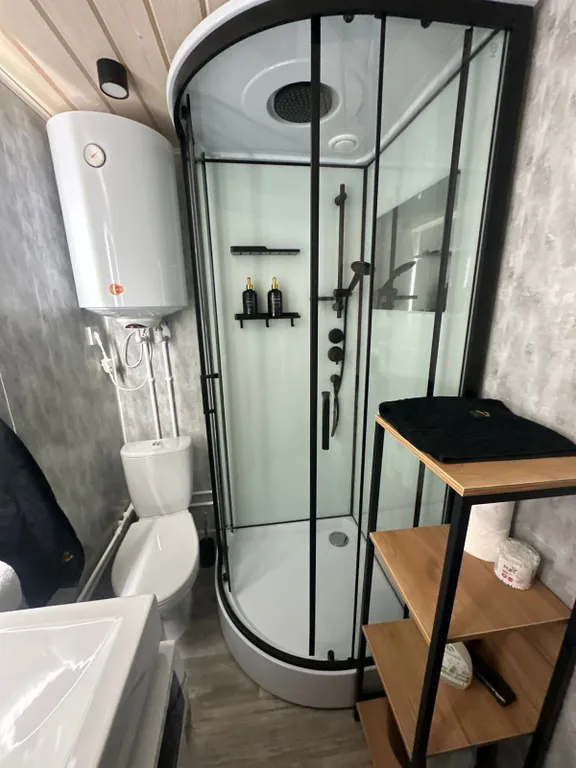 Купол 1 с видом на Ладожское озеро