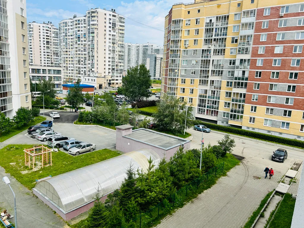 Квартира Квартира Светлая, просторная студия — Екатеринбург