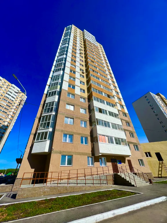 Уютная студия с видом на Белую