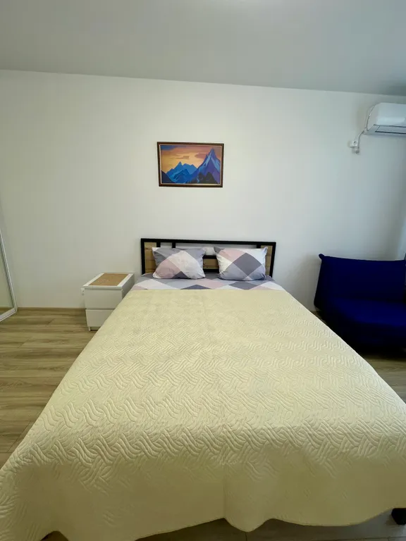 Квартира рядом с кипарисовым озером