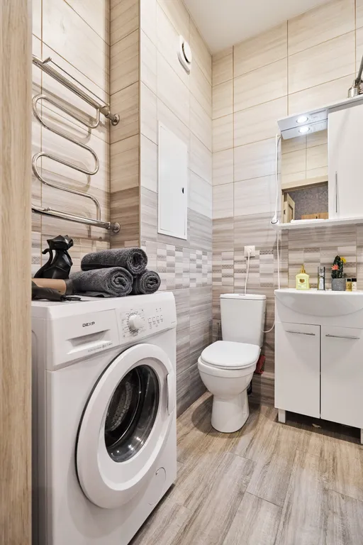 Студия в центре города, рядом парки, театры, учебные заведения