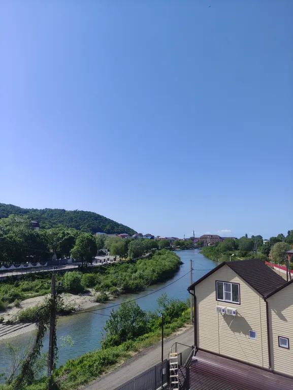 Белый дом у Черного моря