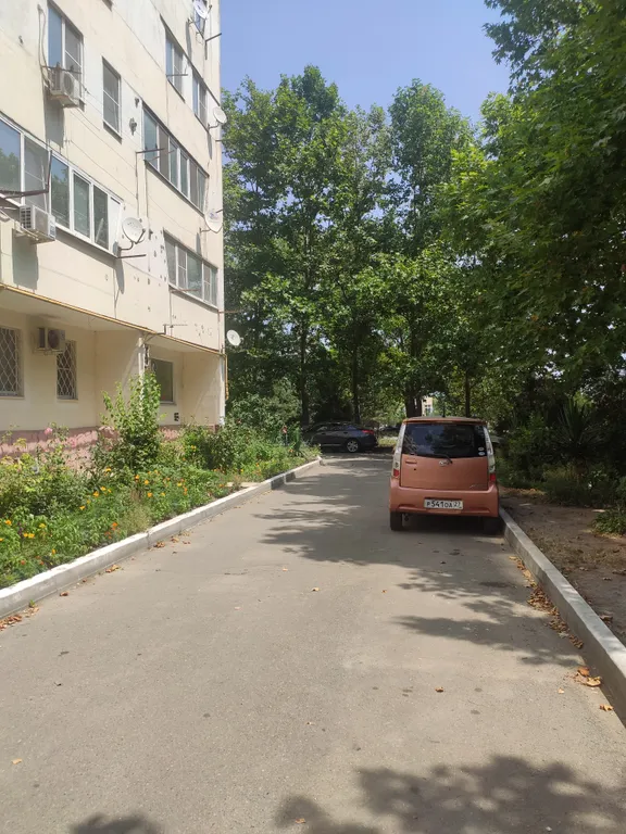 Квартира Уютная однокомнатная квартира в самом зелёном районе с видом на море — Анапа