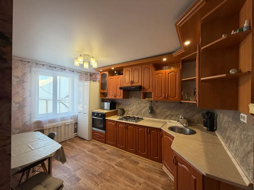 4-комнатный Дом