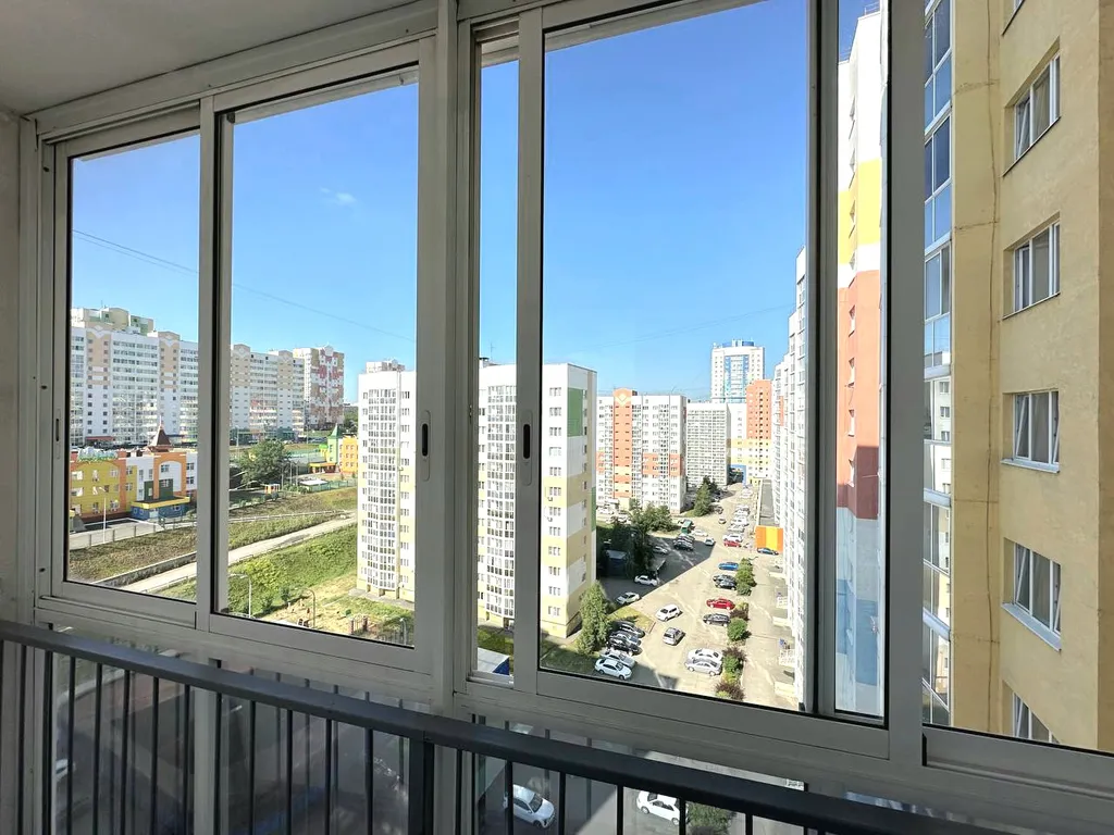 2-комнатная квартира с балконом на Притомском напротив ЛДК