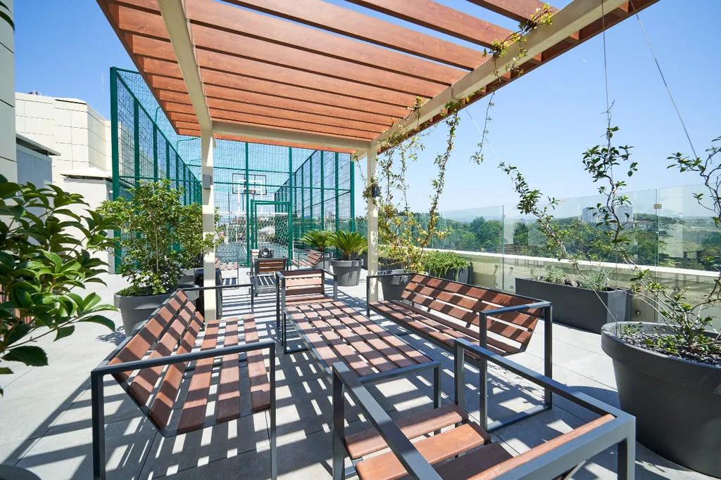 Апартаменты с бассейном в центре Сочи