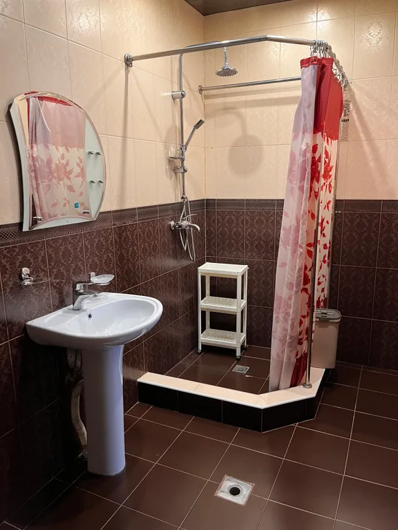 Квартира Квартира Трёхместный люкс номер с видом на горы — Гагра