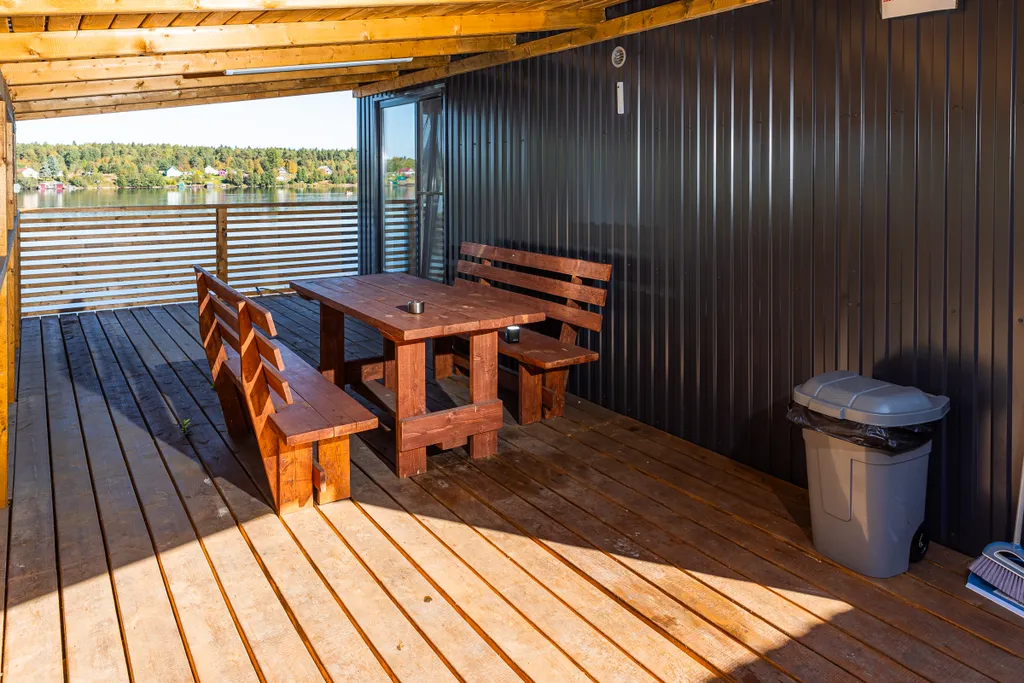 Дом на берегу реки Свирь