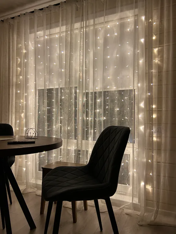 Дом на берегу реки