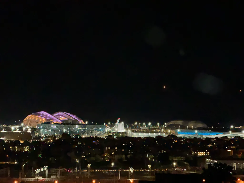 Квартира Новые апартаменты,без бабушкиного ремонта,с видом на море и Олимп.парк — Сириус