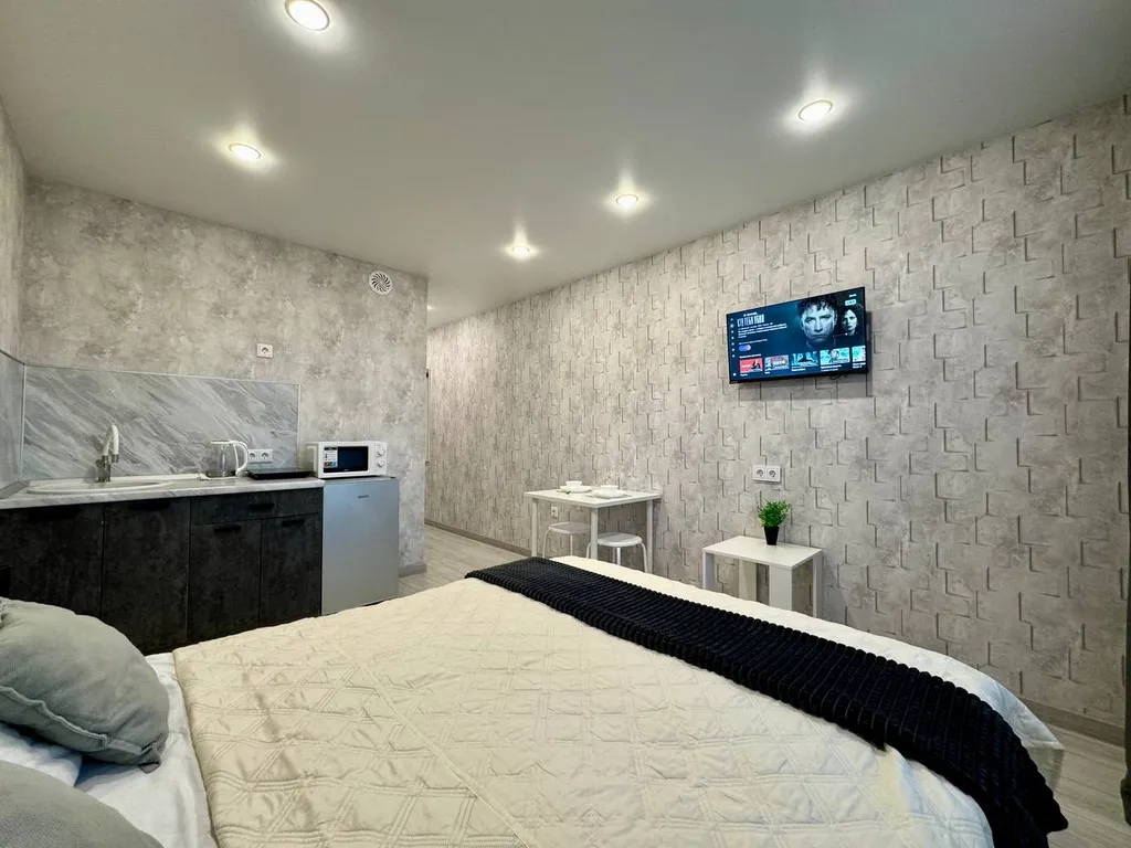 Квартира Квартира - Студия для 2х гостей в новом доме. Скидка от 5 ночей! — Тюмень