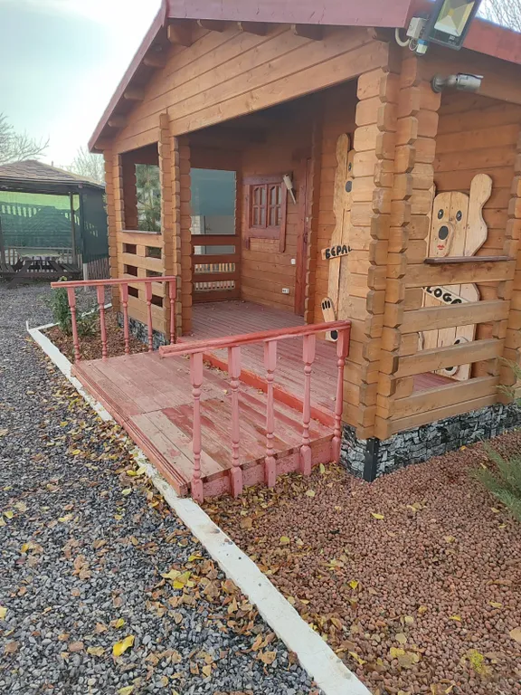 Коттедж на территории частного домовладения