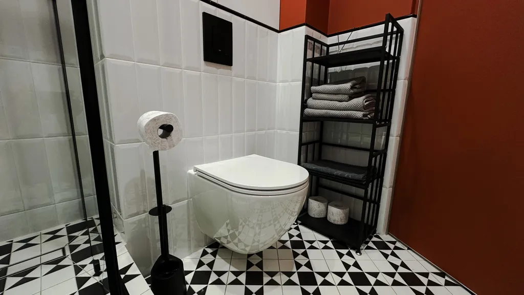 Уютная квартира с дизайнерским новым ремонтом в центе города