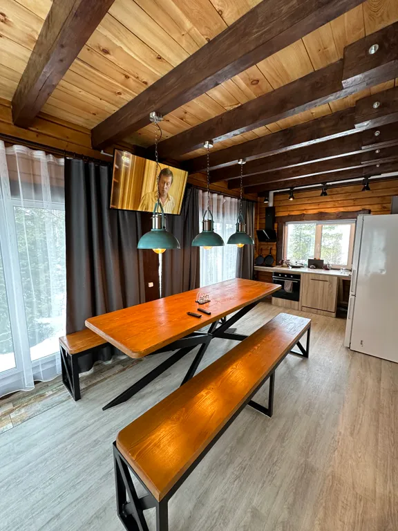 Коттедж с панорамными окнами