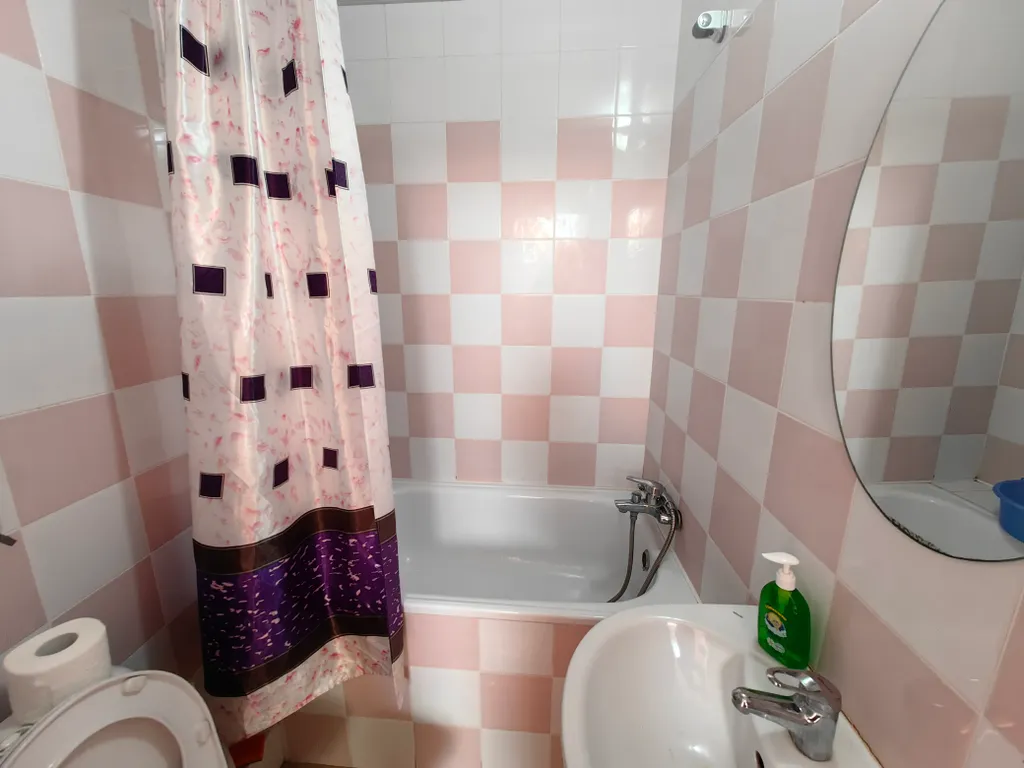 Квартира Двухкомнатные апартаменты в центре — Адлер