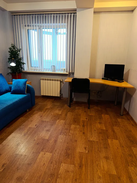 Квартира с видом на мост Дружбы