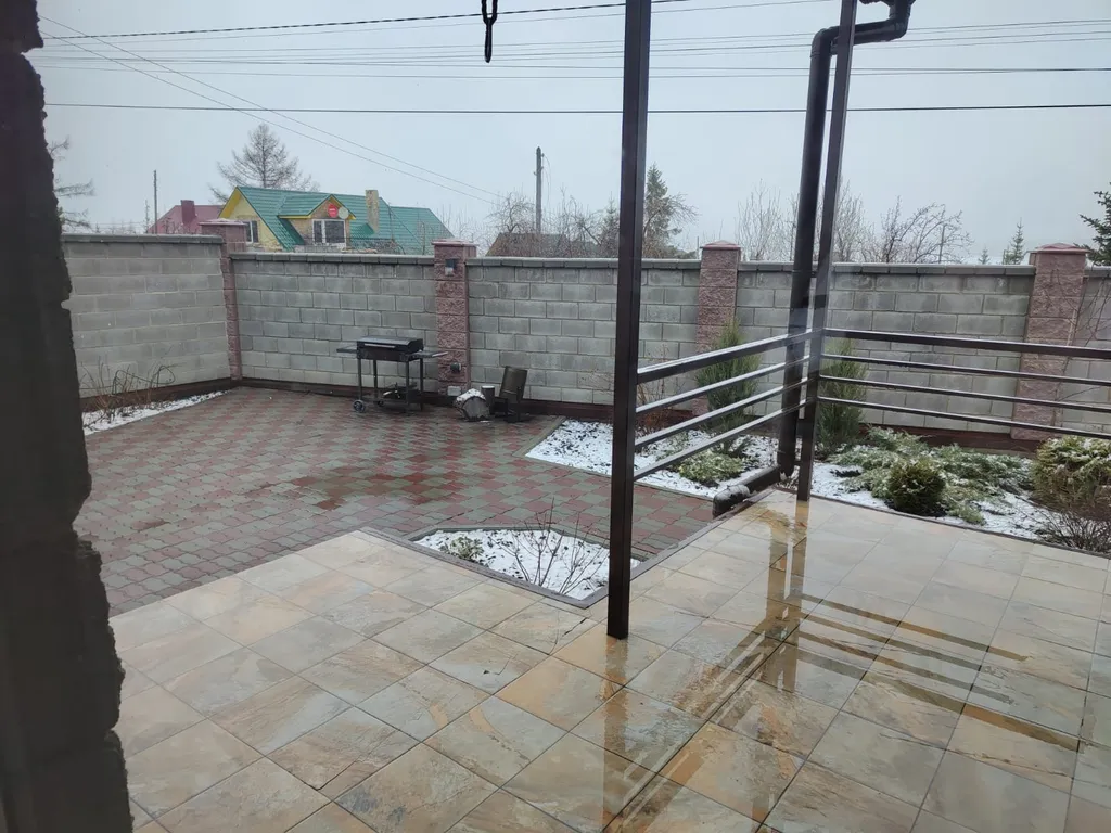 Новый дом с дизайнерским ремонтом